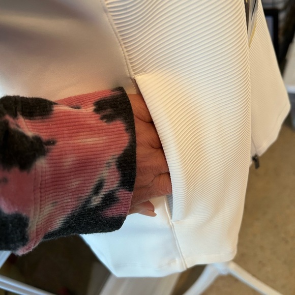 Greg Norman Ribbed Vest - Picture 6 of 8